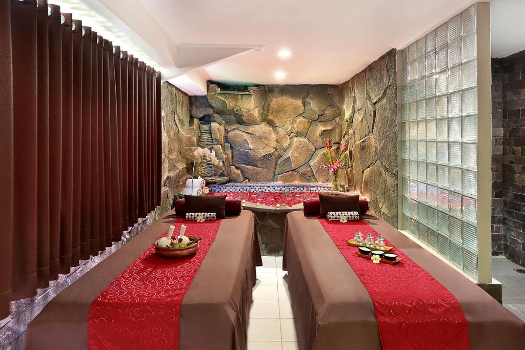 Swiss-Belhotel Segara Resort & Spa Нуса Дуа Екстериор снимка